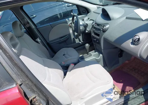 2004 Saturn Ion 1 из США, поврежденный, VIN 1G8AG52F44Z216475